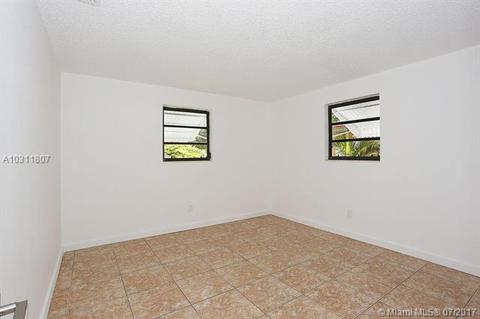 259 E 36th St, Hialeah, FL 33013 photo 16