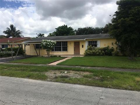 1725 W 65 St, Hialeah, FL 33012 photo 1
