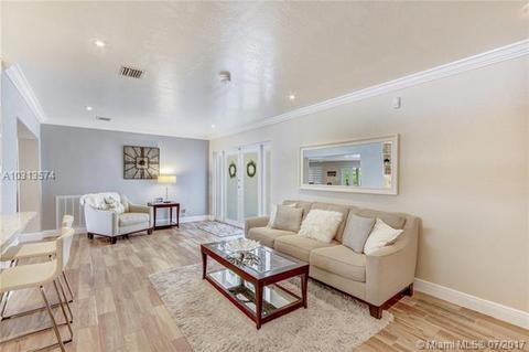 8190 W 16th Ave, Hialeah, FL 33014 photo 4