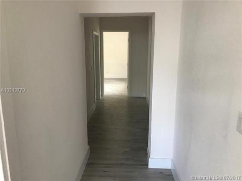 3901 W 8th Ave, Hialeah, FL 33012 photo 20