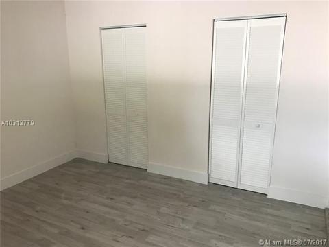 3901 W 8th Ave, Hialeah, FL 33012 photo 11