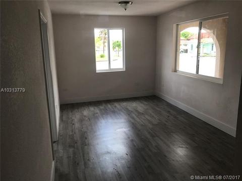 3901 W 8th Ave, Hialeah, FL 33012 photo 6
