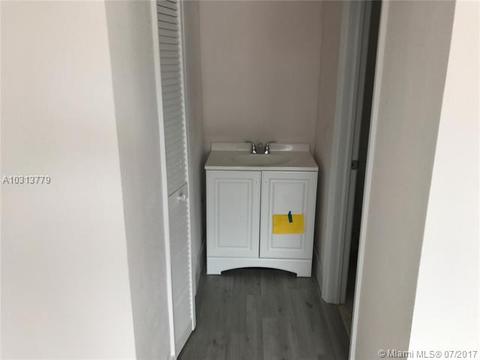 3901 W 8th Ave, Hialeah, FL 33012 photo 8