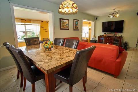 Undisclosed, Hialeah, FL 33012 photo 8