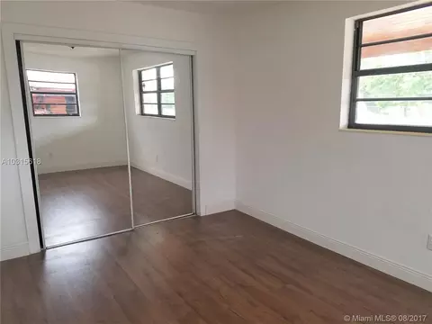 326 W 12th St, Hialeah, FL 33010 photo 8