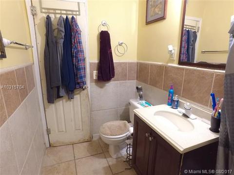 217 E 46th St, Hialeah, FL 33013 photo 25