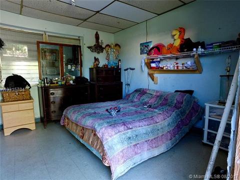 217 E 46th St, Hialeah, FL 33013 photo 51