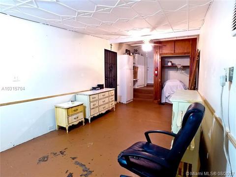 217 E 46th St, Hialeah, FL 33013 photo 45
