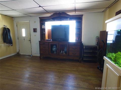 217 E 46th St, Hialeah, FL 33013 photo 35