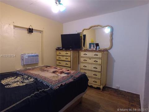 217 E 46th St, Hialeah, FL 33013 photo 26