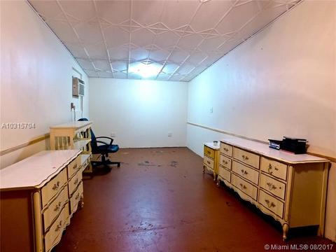 217 E 46th St, Hialeah, FL 33013 photo 46