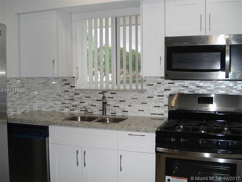 790 W 70th Pl, Hialeah, FL 33014 photo 12