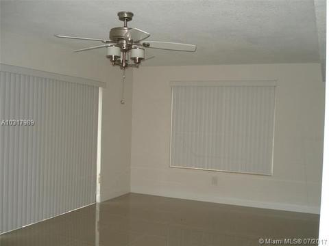 790 W 70th Pl, Hialeah, FL 33014 photo 19