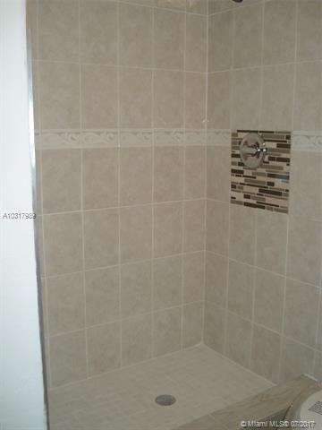 790 W 70th Pl, Hialeah, FL 33014 photo 30