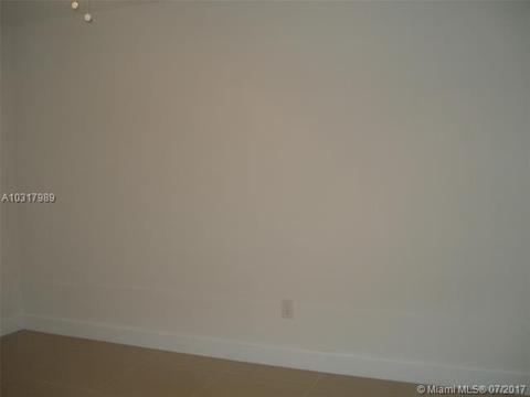 790 W 70th Pl, Hialeah, FL 33014 photo 24