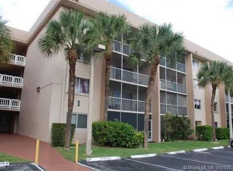Undisclosed, Hialeah, FL 33015 photo 1