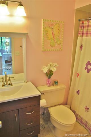 14160 SW 40th Ter, Miami, FL 33175 photo 18