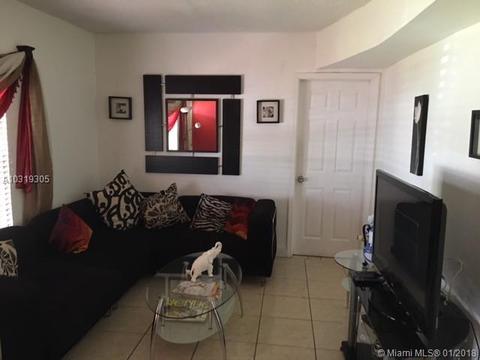212 W 36 Ter, Hialeah, FL 33012 photo 3