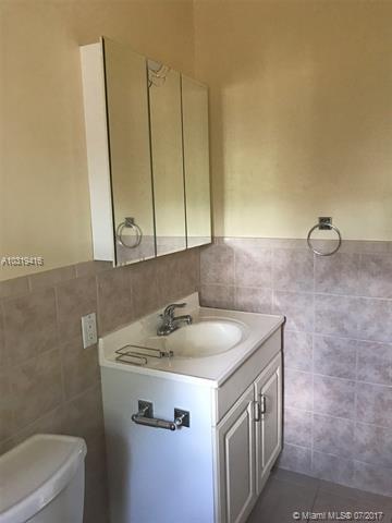 1370 W 84th St, Hialeah, FL 33014 photo 10