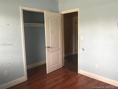 1370 W 84th St, Hialeah, FL 33014 photo 16