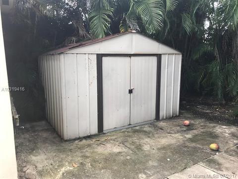 1370 W 84th St, Hialeah, FL 33014 photo 28