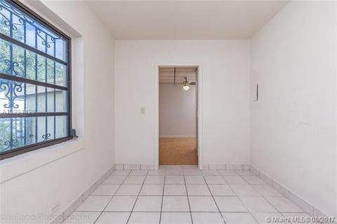 495 E 43rd St, Hialeah, FL 33013 photo 14