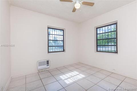495 E 43rd St, Hialeah, FL 33013 photo 12