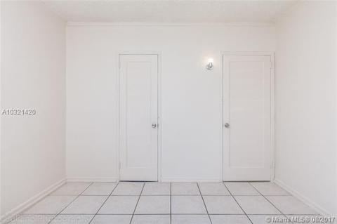 495 E 43rd St, Hialeah, FL 33013 photo 13