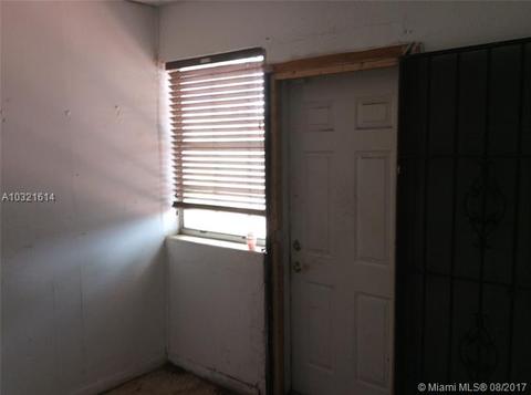 134 E 9th Ct, Hialeah, FL 33010 photo 23