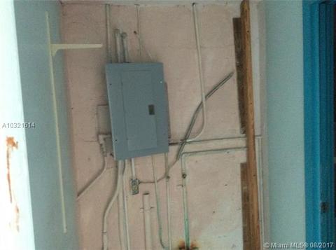 134 E 9th Ct, Hialeah, FL 33010 photo 24