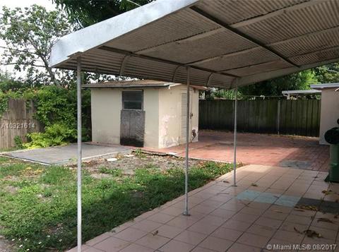 134 E 9th Ct, Hialeah, FL 33010 photo 12