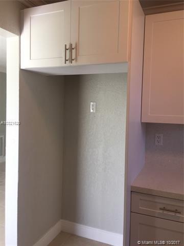 Undisclosed, Hialeah, FL 33014 photo 11