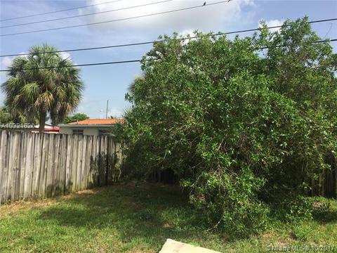Undisclosed, Hialeah, FL 33014 photo 24