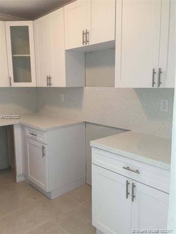 Undisclosed, Hialeah, FL 33014 photo 8