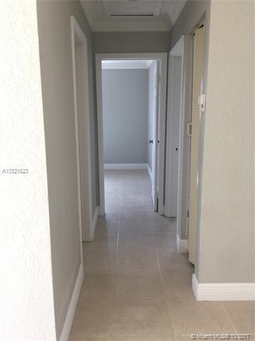 Undisclosed, Hialeah, FL 33014 photo 16