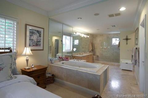 251 Harbor Dr, Key Biscayne, FL 33149 photo 6