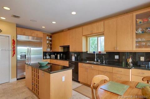251 Harbor Dr, Key Biscayne, FL 33149 photo 9