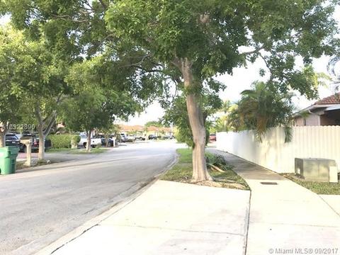 Undisclosed, Hialeah, FL 33015 photo 25