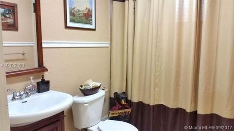 Undisclosed, Hialeah, FL 33015 photo 12