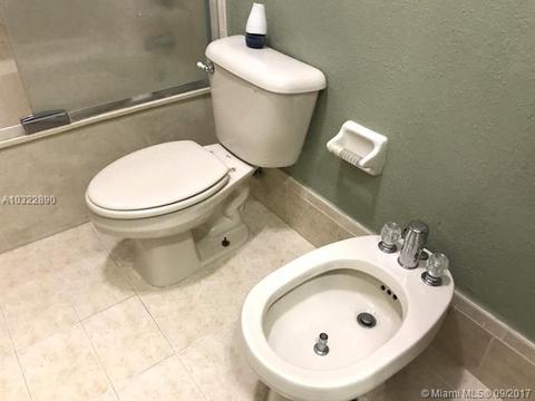Undisclosed, Hialeah, FL 33015 photo 14