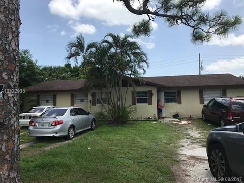3132 SE Clayton St, Stuart, FL 34997 photo 1