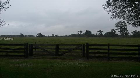 2305 SW Hunter Dr, Stuart, FL 34974 photo 7