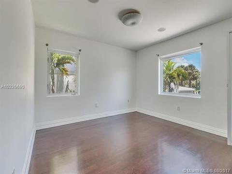 9380 Bay Dr, Surfside, FL 33154 photo 16