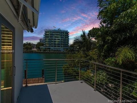 9380 Bay Dr, Surfside, FL 33154 photo 1