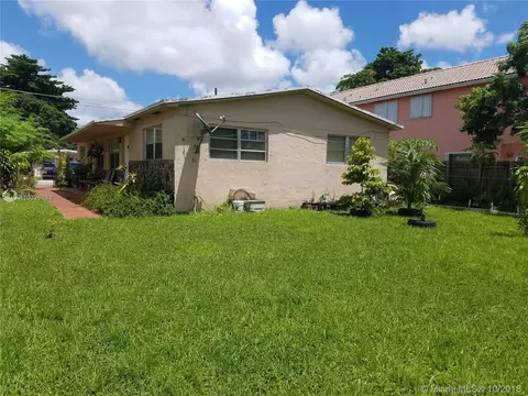 2170 W 4th Ct, Hialeah, FL 33010 photo 6