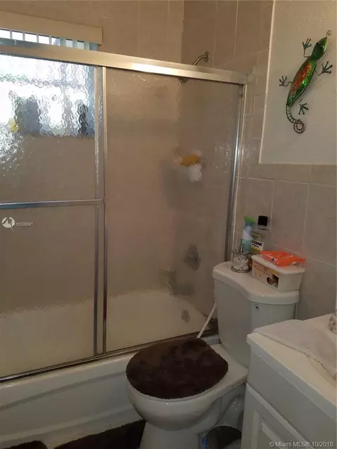 2170 W 4th Ct, Hialeah, FL 33010 photo 19