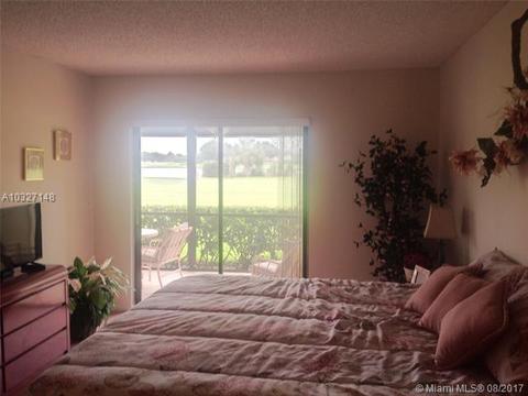 801 Pinecrest Cir #D, Jupiter, FL 33458 photo 13