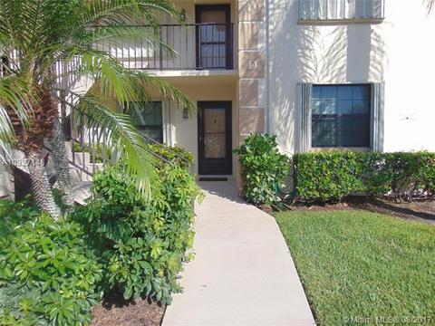 801 Pinecrest Cir #D, Jupiter, FL 33458 photo 1