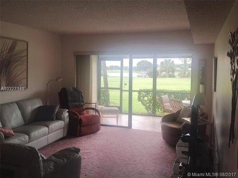 801 Pinecrest Cir #D, Jupiter, FL 33458 photo 3