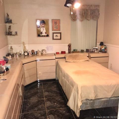 8367 SW 10th Ter, Miami, FL 33144 photo 10